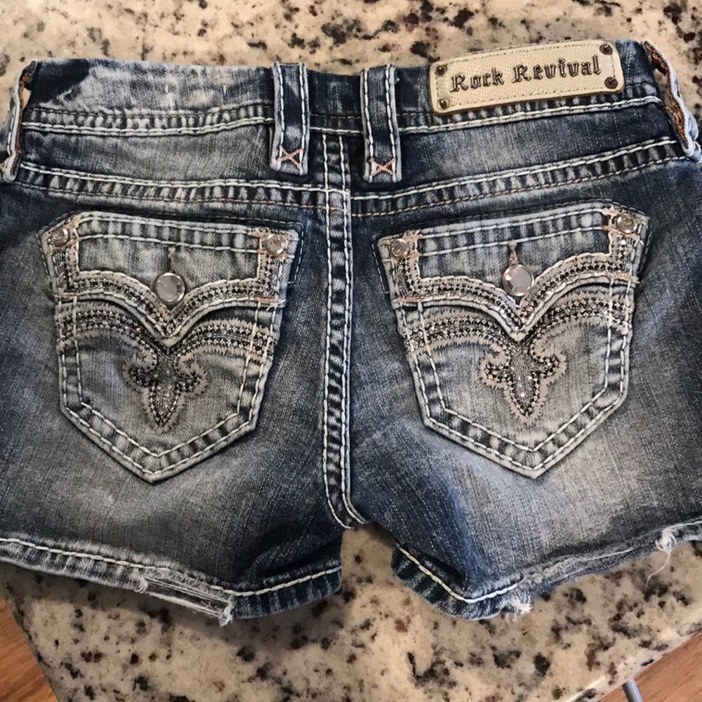 Rock Revival shorts 27